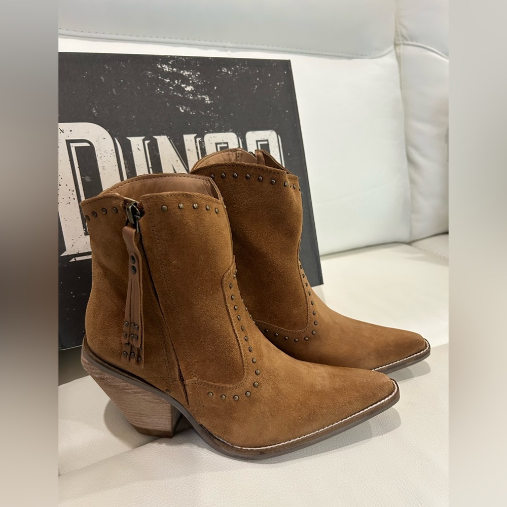 NWT DINGO Tan Suede Boots CLASSY SASSY Fringe, Zipper, SZ 9 Giddy Up!! - Picture 6 of 7